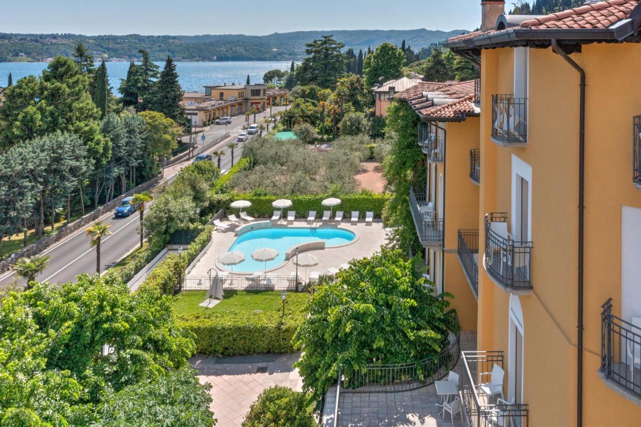 Hotel Galeazzi Gardone Riviera Exteriör bild