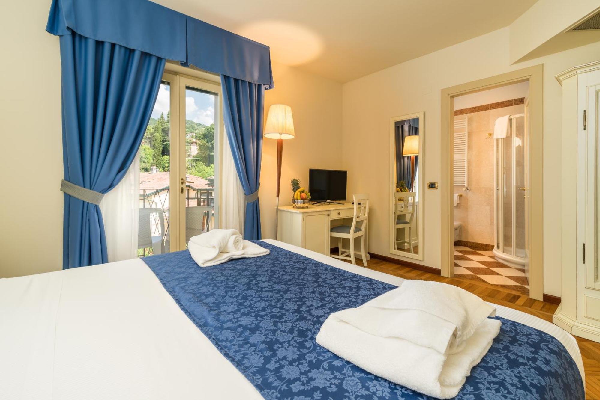 Hotel Galeazzi Gardone Riviera Exteriör bild